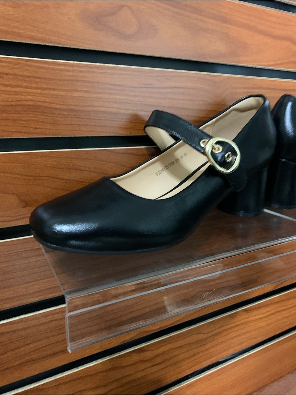 IDIFU Black Mary Jane Strap Pump
